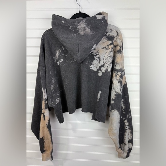 AC/DC women’s tie dye raw edge cropped sweatshirt. Size 3X. - Picture 2 of 5